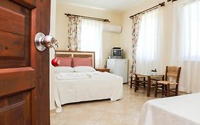 Kirli Hotel